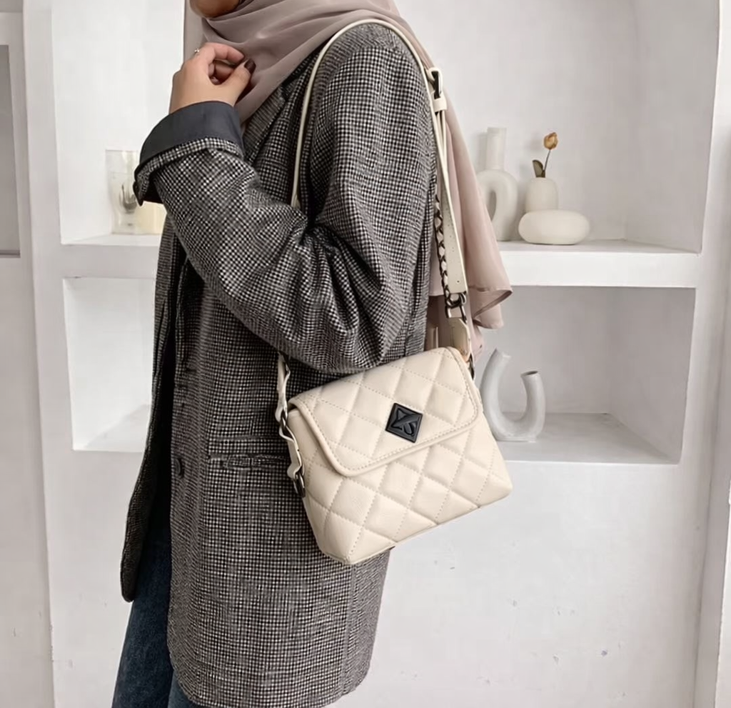 Ruby Drift Bag